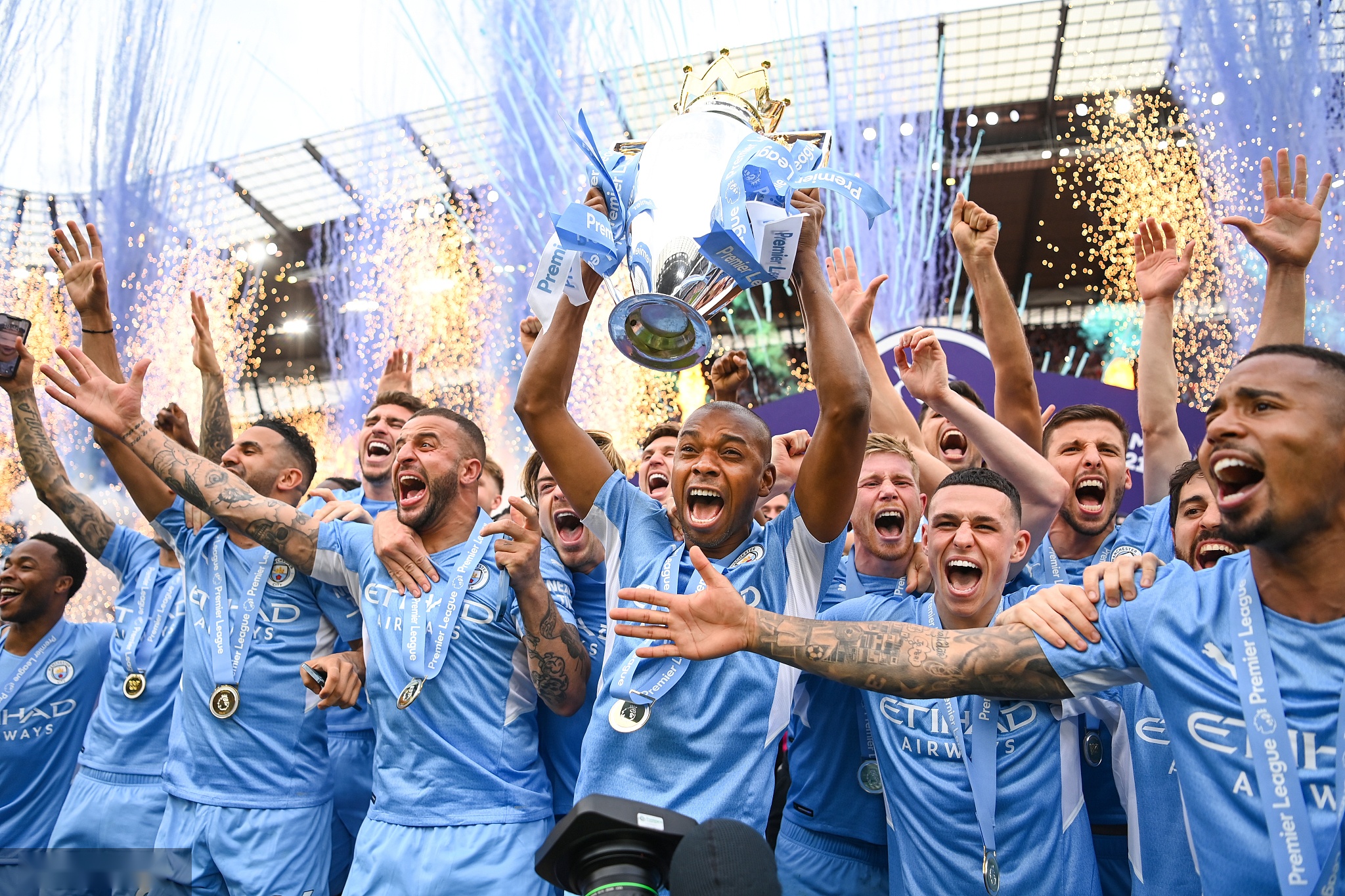 呈现一场精 呈现一场精